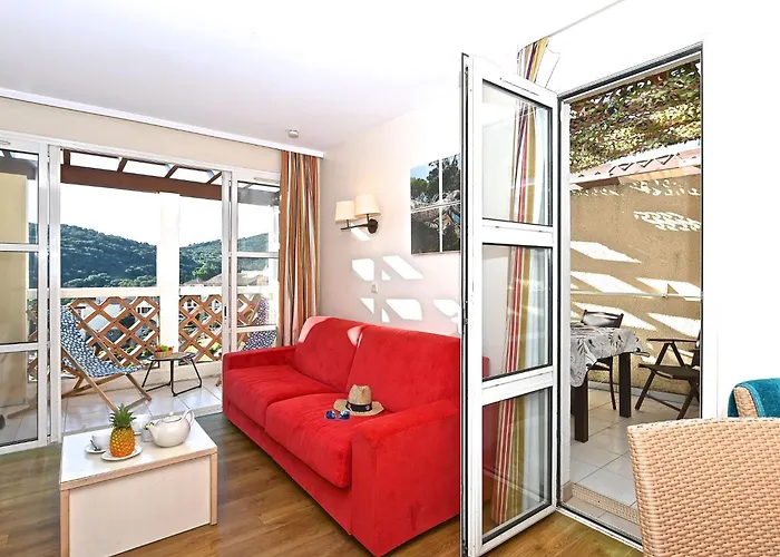 Village Cap Esterel - L'esquinade-110 By Interhome *