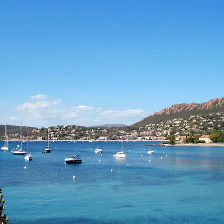 Apartment Village Cap Esterel - L'esquinade-110 By Interhome